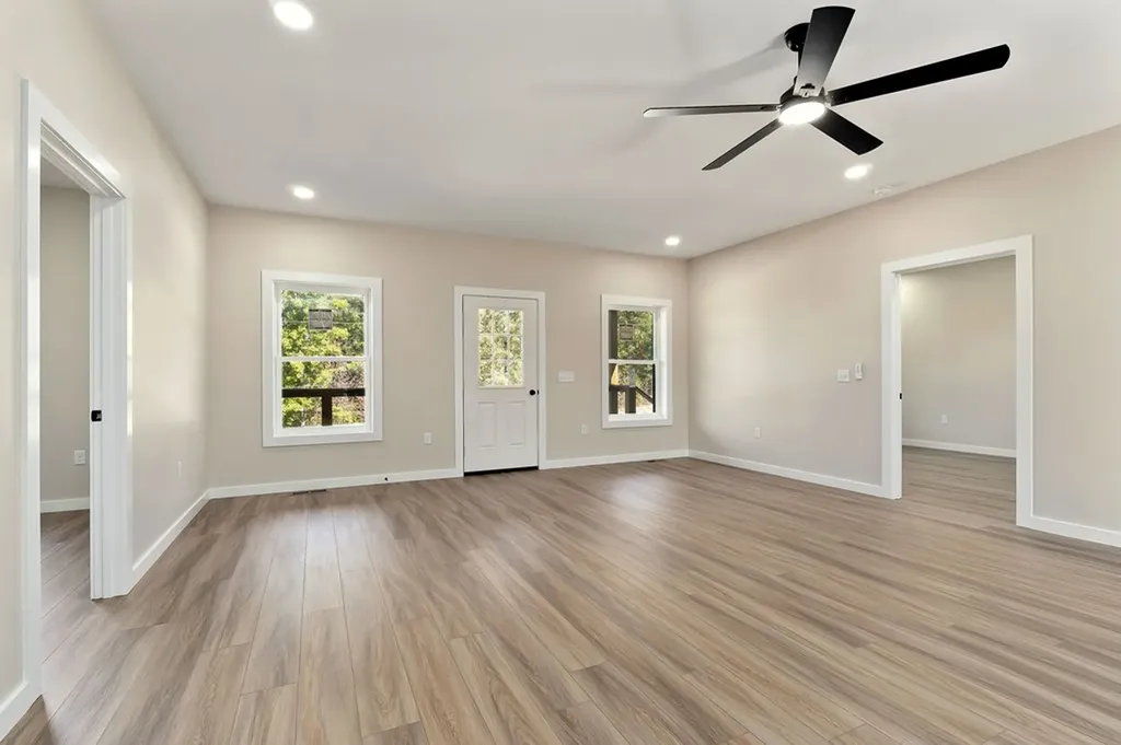 599 Hutchins Bend Road Sparta TN 38583