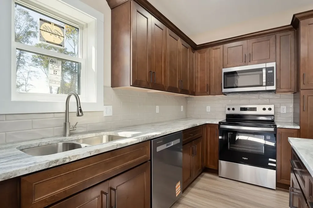 599 Hutchins Bend Road Sparta TN 38583