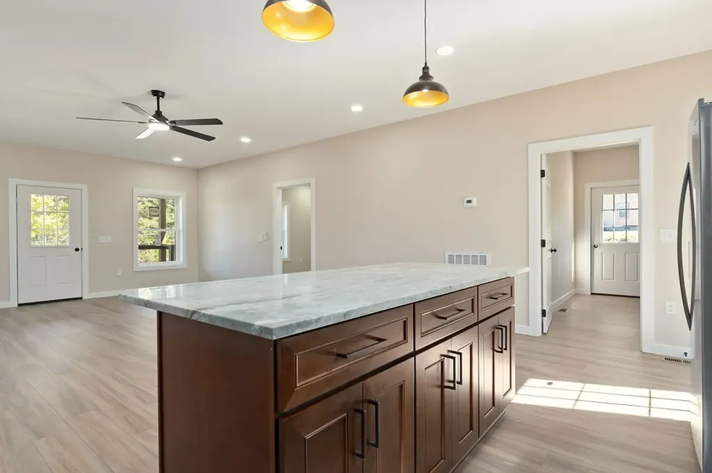 599 Hutchins Bend Road Sparta TN 38583