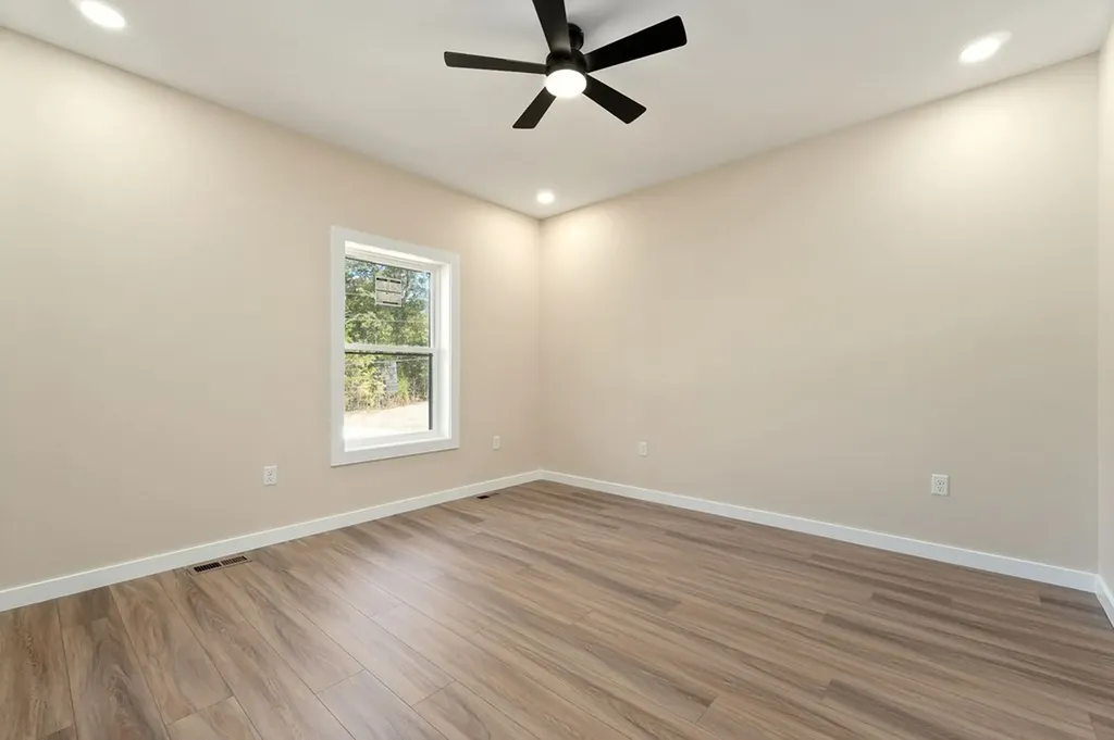 599 Hutchins Bend Road Sparta TN 38583