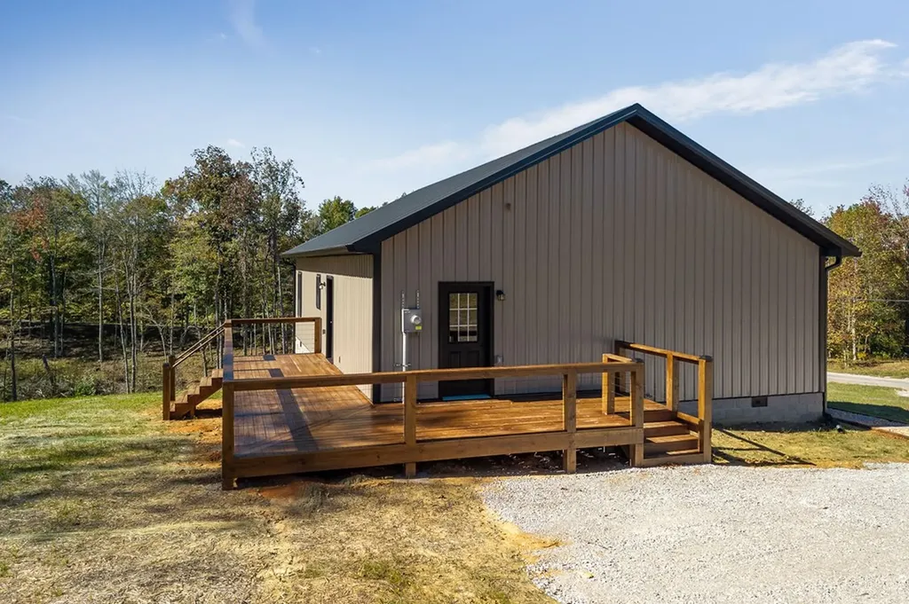 599 Hutchins Bend Road Sparta TN 38583