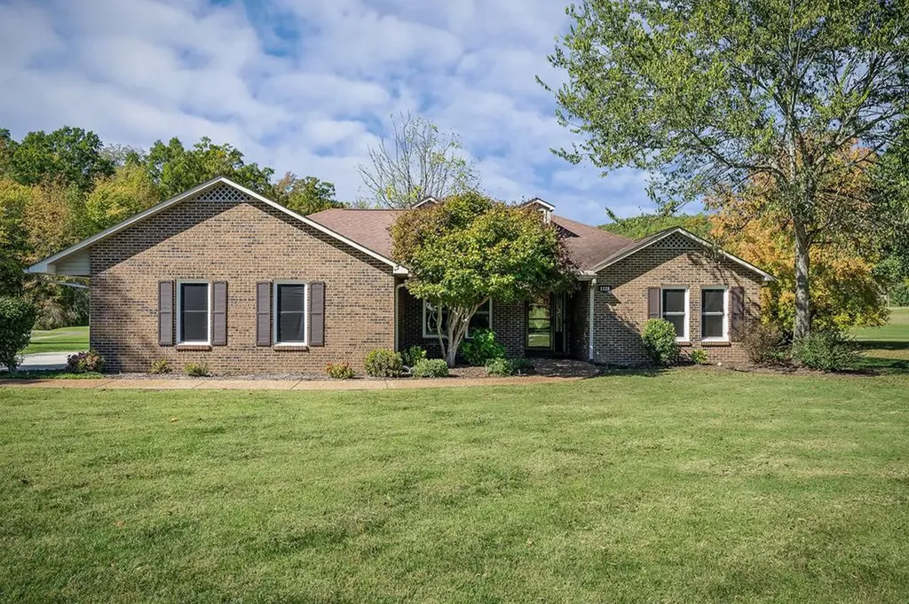 1128 N Plantation Drive Cookeville TN 38506