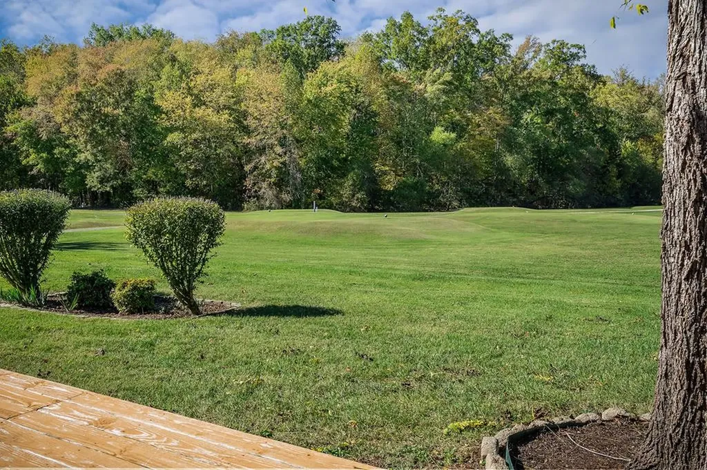 1128 N Plantation Drive Cookeville TN 38506