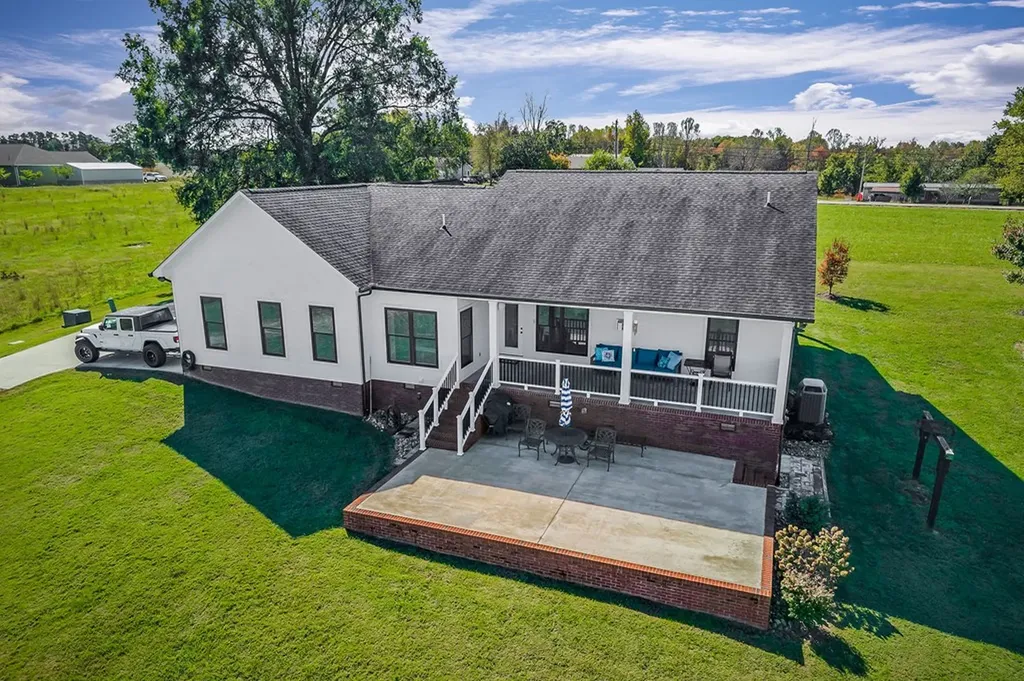 3868 Burgess Falls Road Cookeville TN 38583