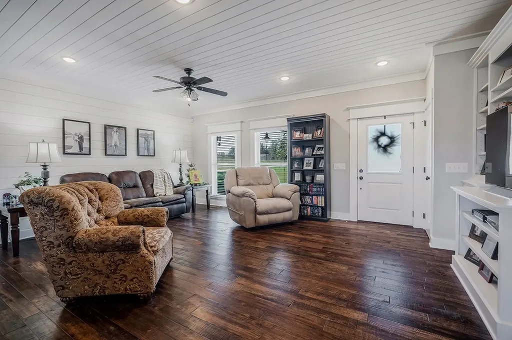 3868 Burgess Falls Road Cookeville TN 38583