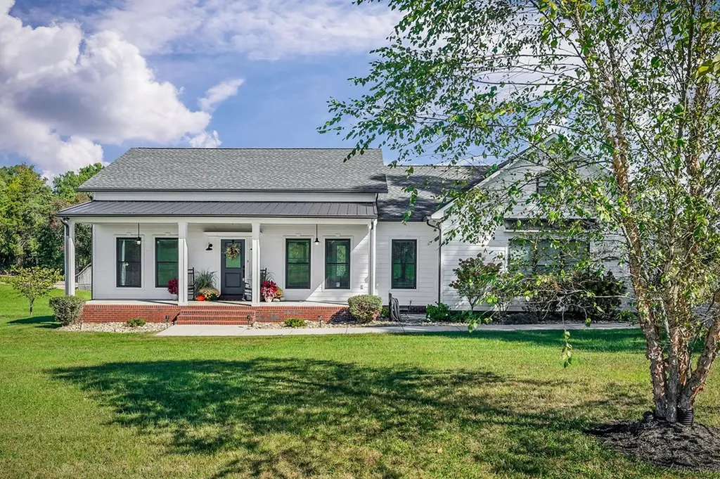 3868 Burgess Falls Road Cookeville TN 38583