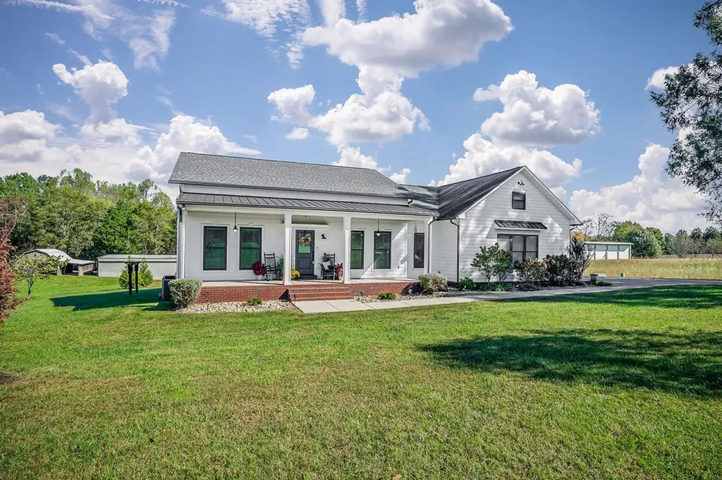 3868 Burgess Falls Road Cookeville TN 38583