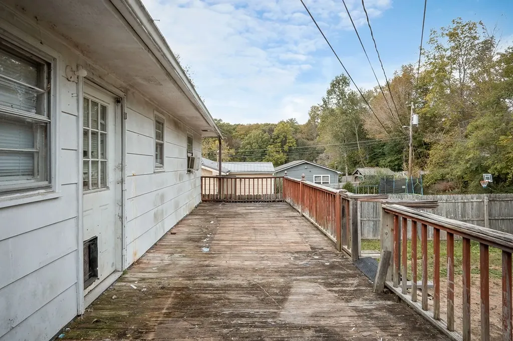 334 Ivy Avenue Crossville TN 38555