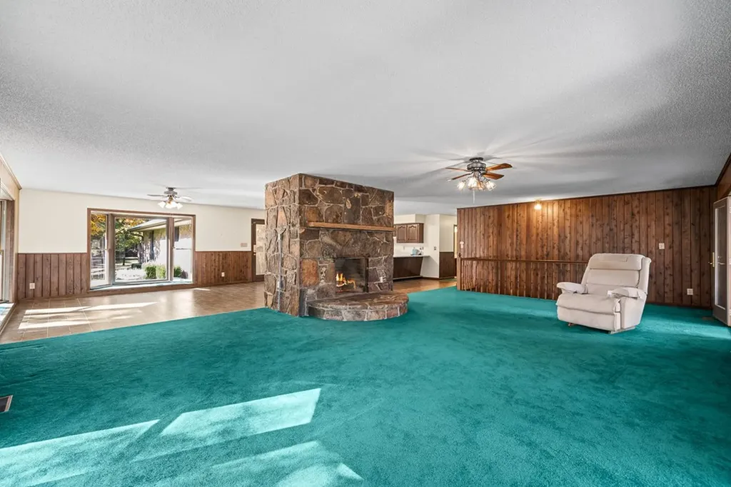 1101 Tom Davidson Road Crab Orchard TN 37723