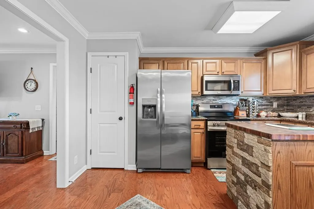 500 Bethlehem Estates Drive Rickman TN 38580