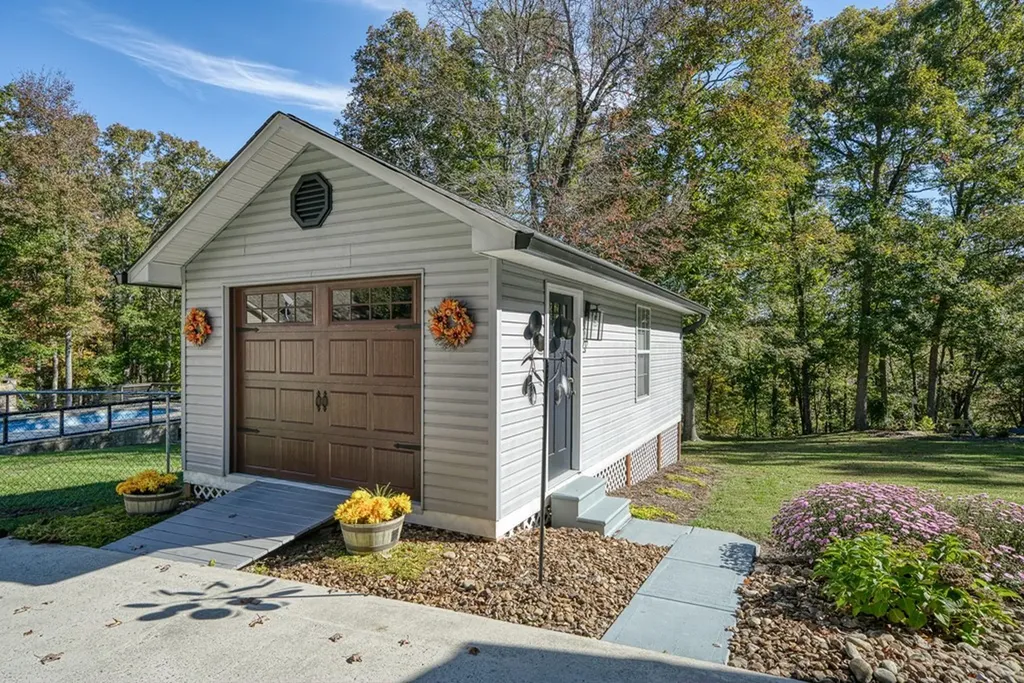 1588 Sunset Ridge Drive Crossville TN 38571
