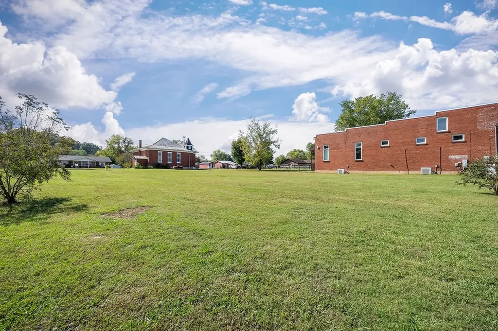 164 Clover Street Granville TN 38564-4929