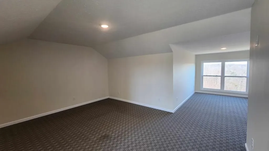 357 Taylor Road Byrdstown TN 38549