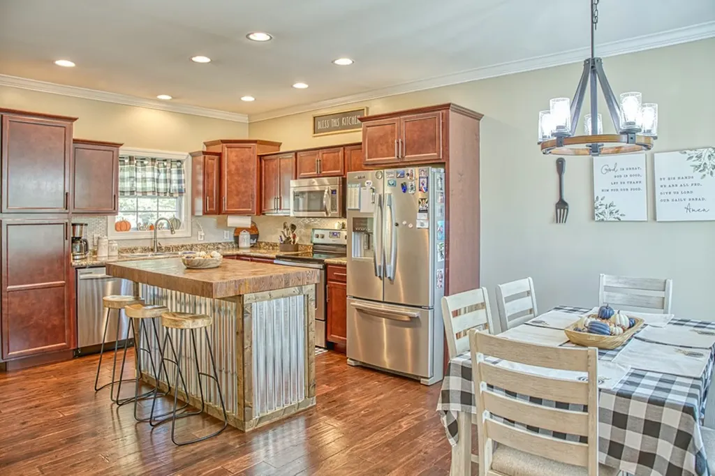 1440 Apple Valley Cookeville TN 38501