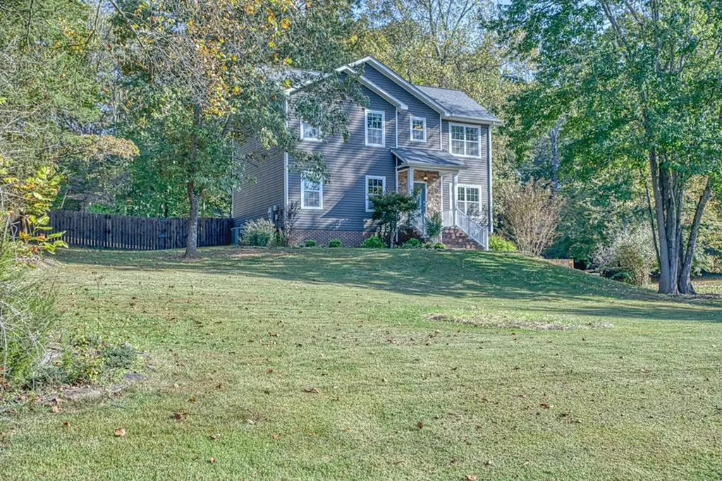 1440 Apple Valley Cookeville TN 38501