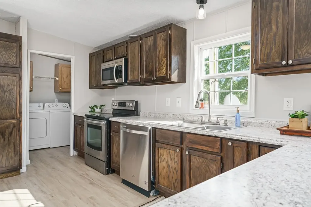 144 Rickman Community Center Road Rickman TN 38580