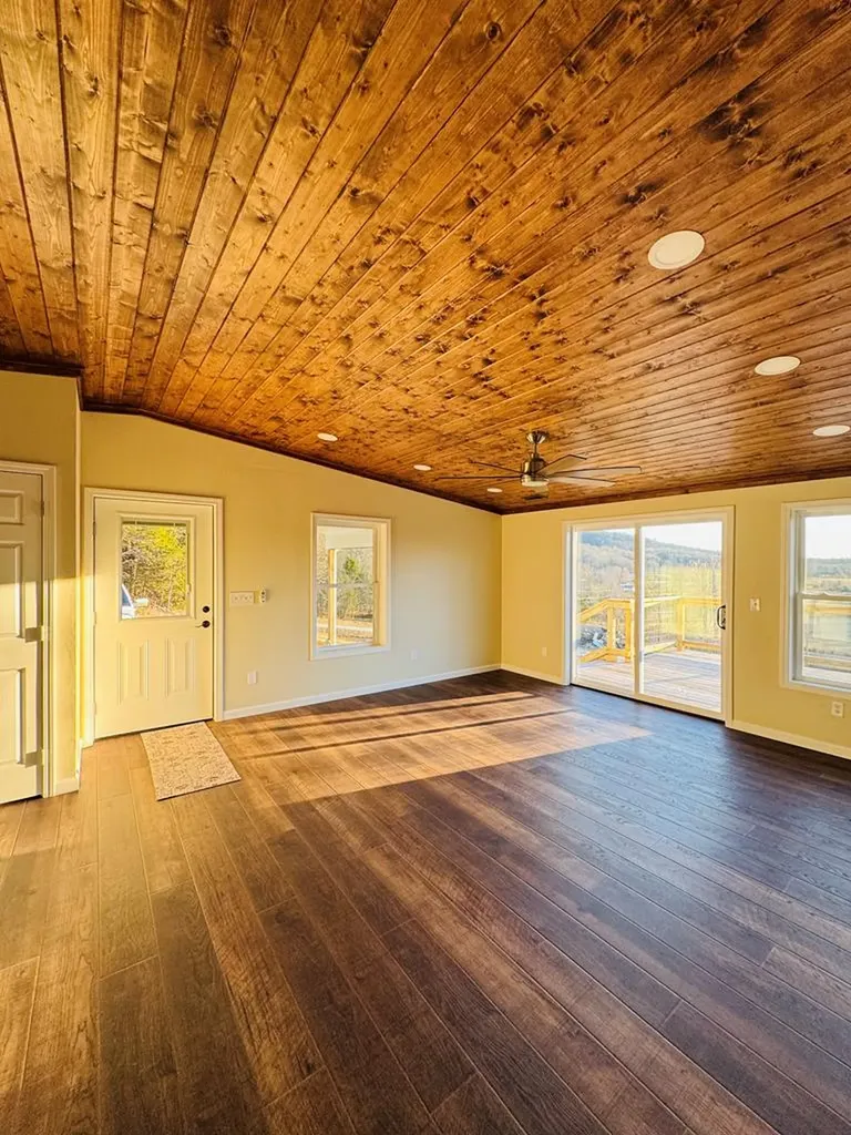 427 Highland Mountain Road Livingston TN 38570