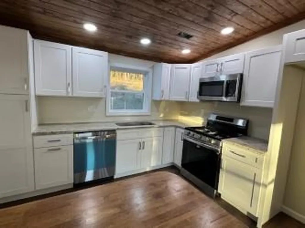 427 Highland Mountain Road Livingston TN 38570