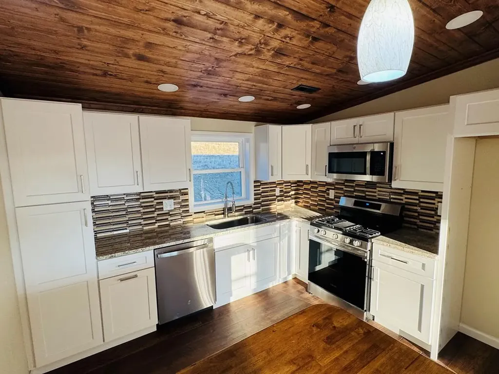 427 Highland Mountain Road Livingston TN 38570