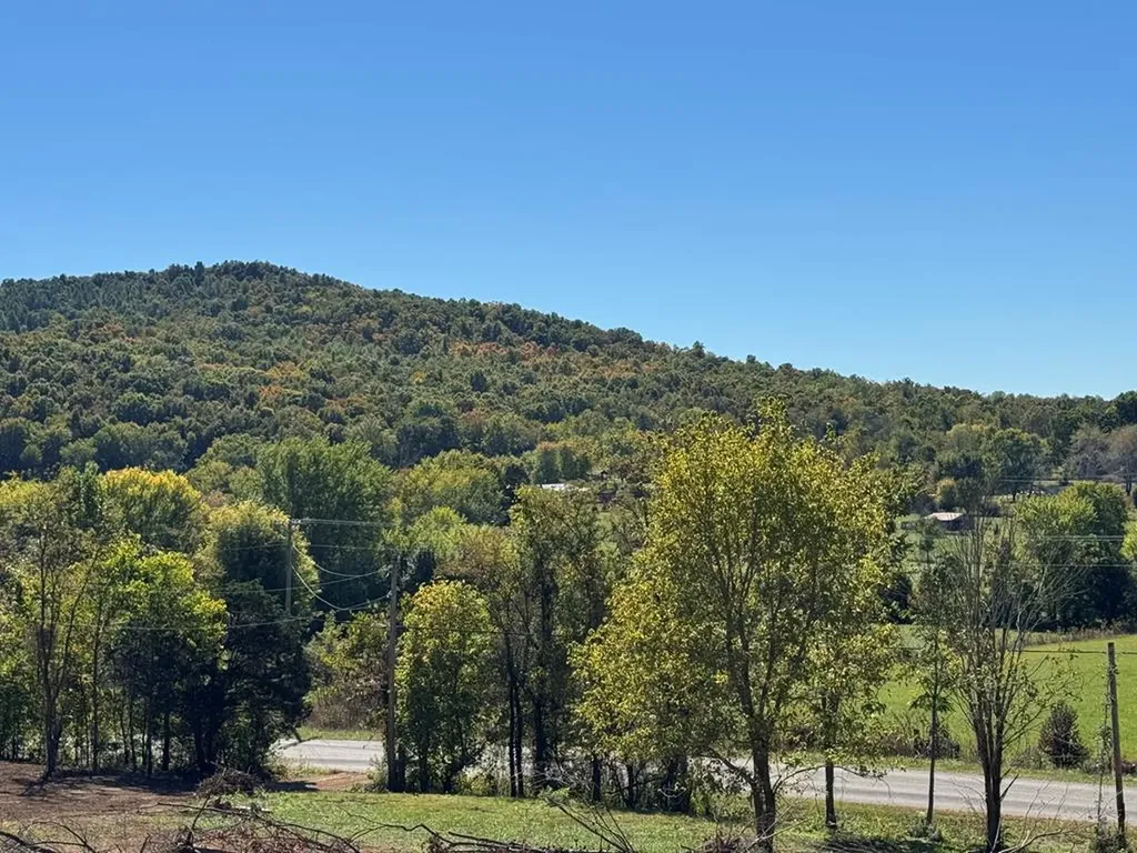 427 Highland Mountain Road Livingston TN 38570