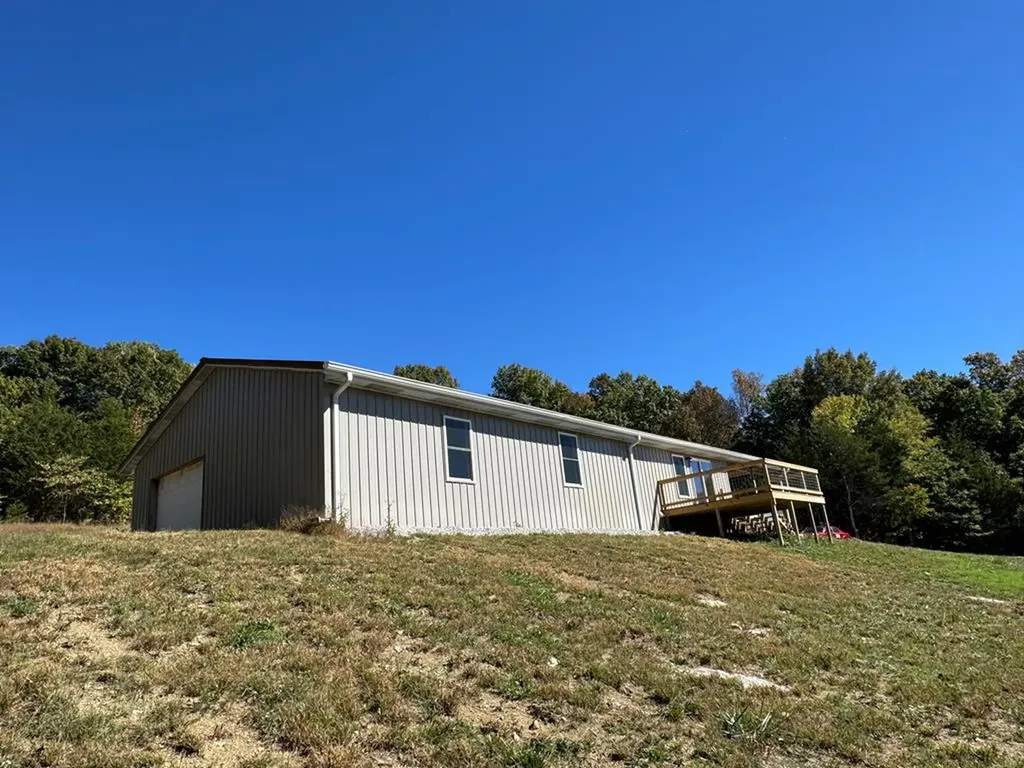 427 Highland Mountain Road Livingston TN 38570