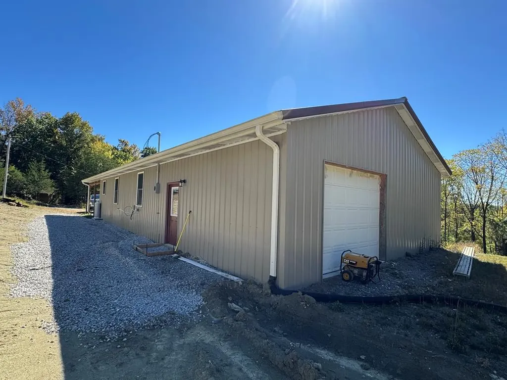 427 Highland Mountain Road Livingston TN 38570