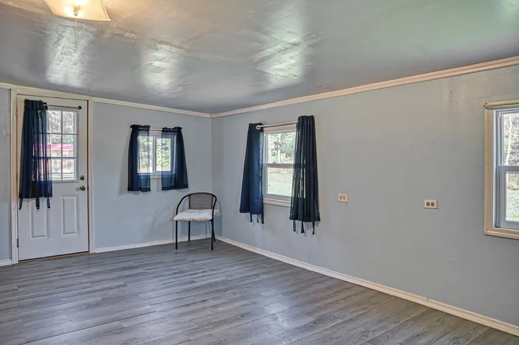 513 N Congress Boulevard Smithville TN 37166