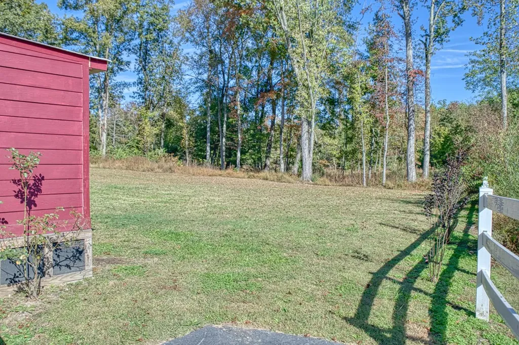 513 N Congress Boulevard Smithville TN 37166