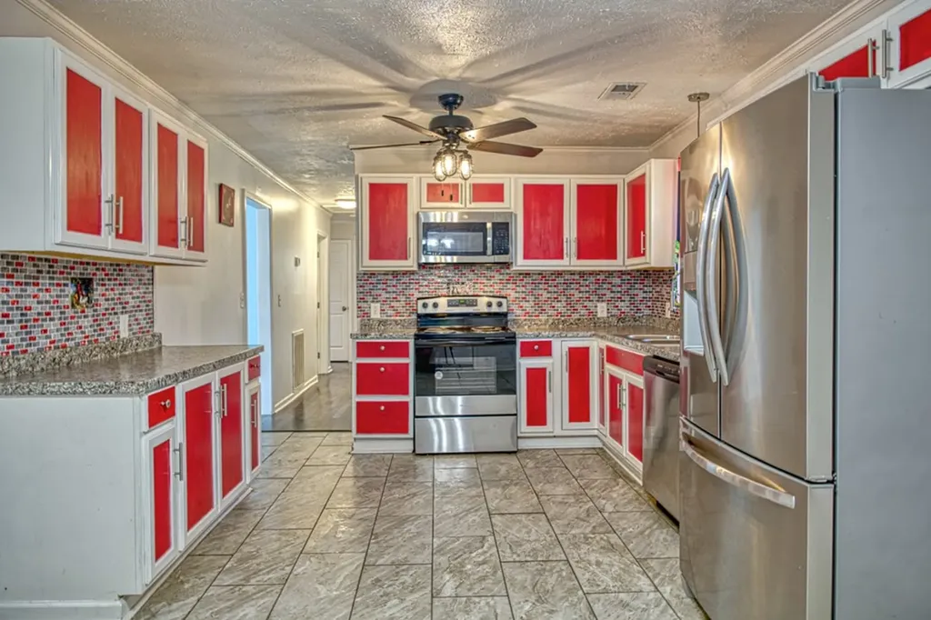 513 N Congress Boulevard Smithville TN 37166