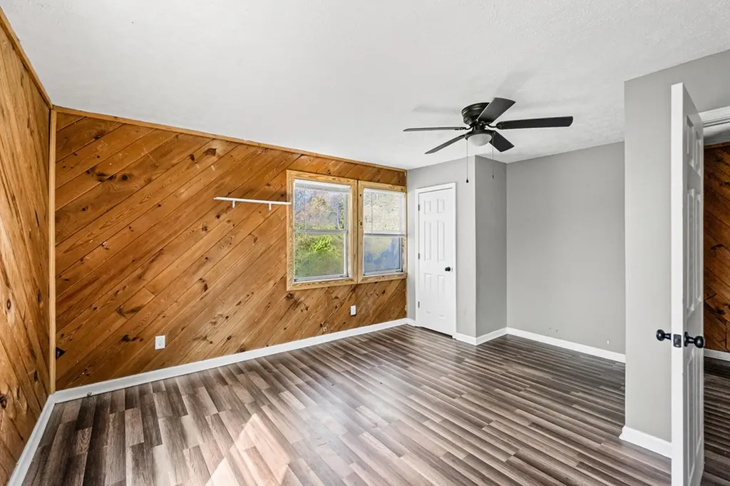 518 Flatt Spur Road Jamestown TN 38556