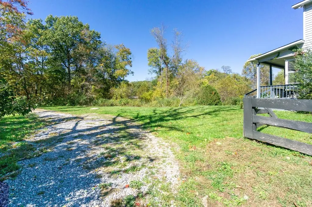 518 Flatt Spur Road Jamestown TN 38556