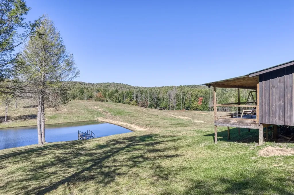 4832 Lovejoy Road Crawford TN 38554