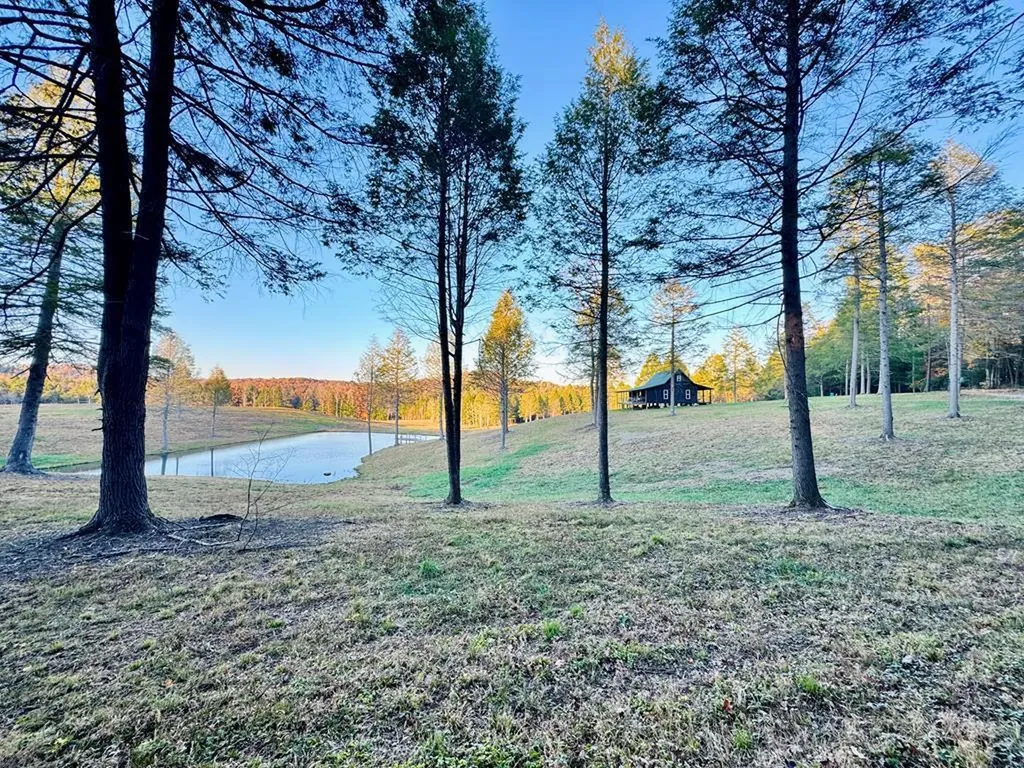 4832 Lovejoy Road Crawford TN 38554