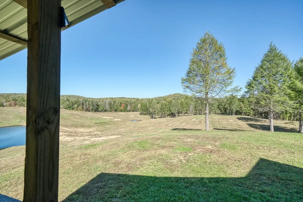 4832 Lovejoy Road Crawford TN 38554