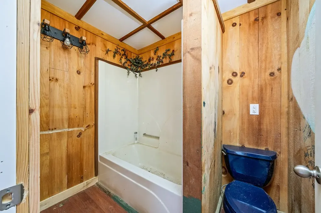 4832 Lovejoy Road Crawford TN 38554