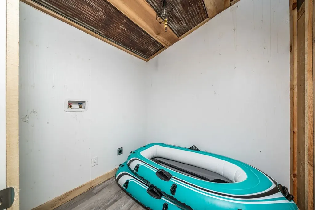 4832 Lovejoy Road Crawford TN 38554