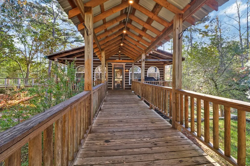 698 Boone Ridge Road Jamestown TN 38556