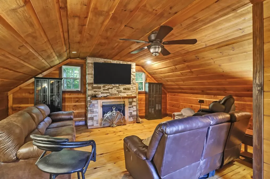 698 Boone Ridge Road Jamestown TN 38556