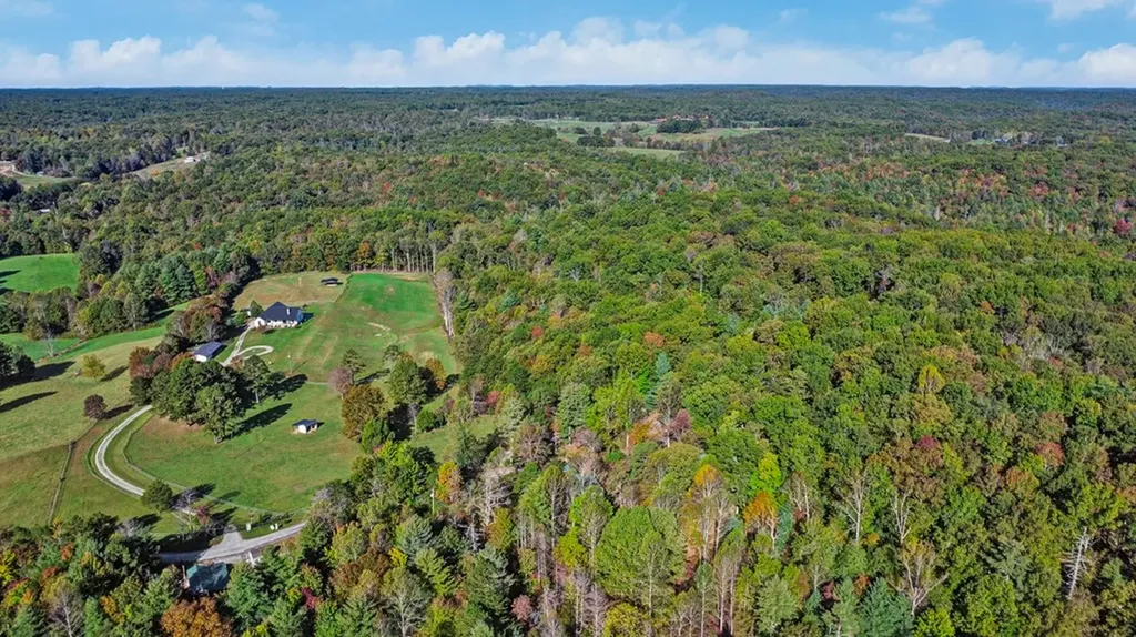 698 Boone Ridge Road Jamestown TN 38556