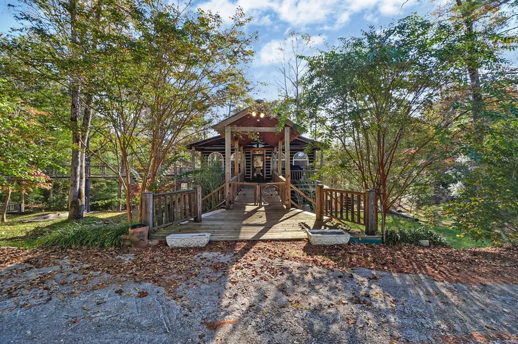 698 Boone Ridge Road Jamestown TN 38556