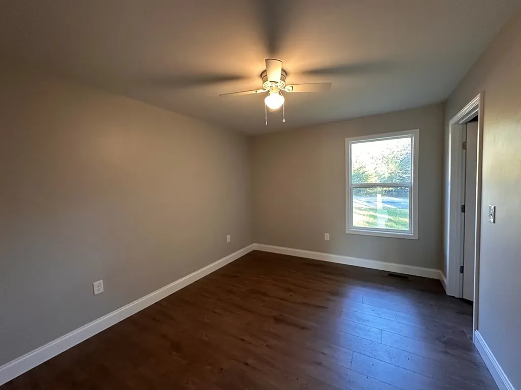 560 Street Anthony Drive Jamestown TN 38556