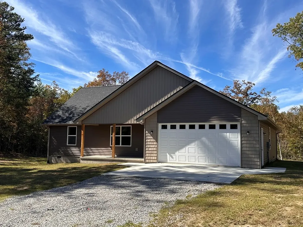 560 Street Anthony Drive Jamestown TN 38556