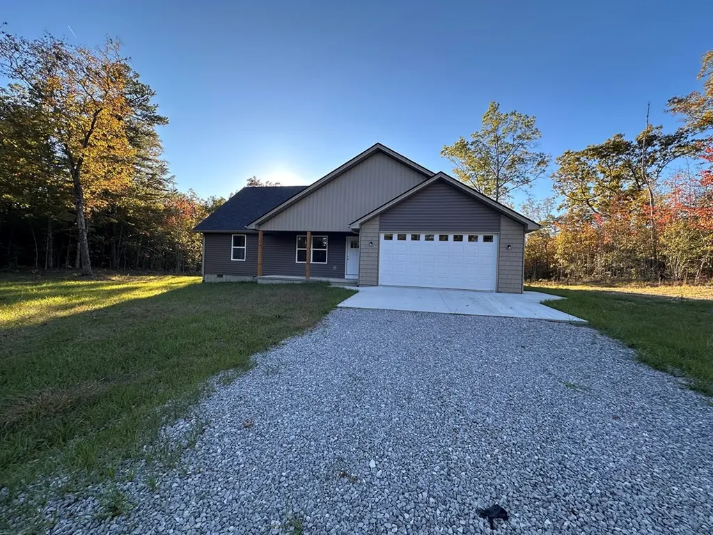 560 Street Anthony Drive Jamestown TN 38556