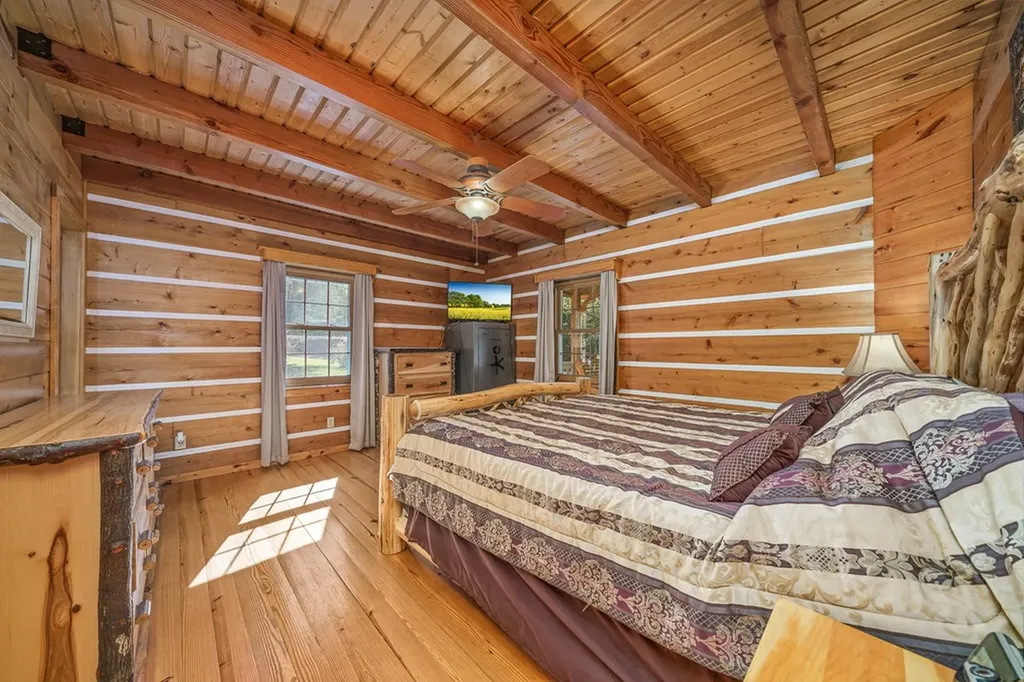 1292 Columbia Hill Monterey TN 38574