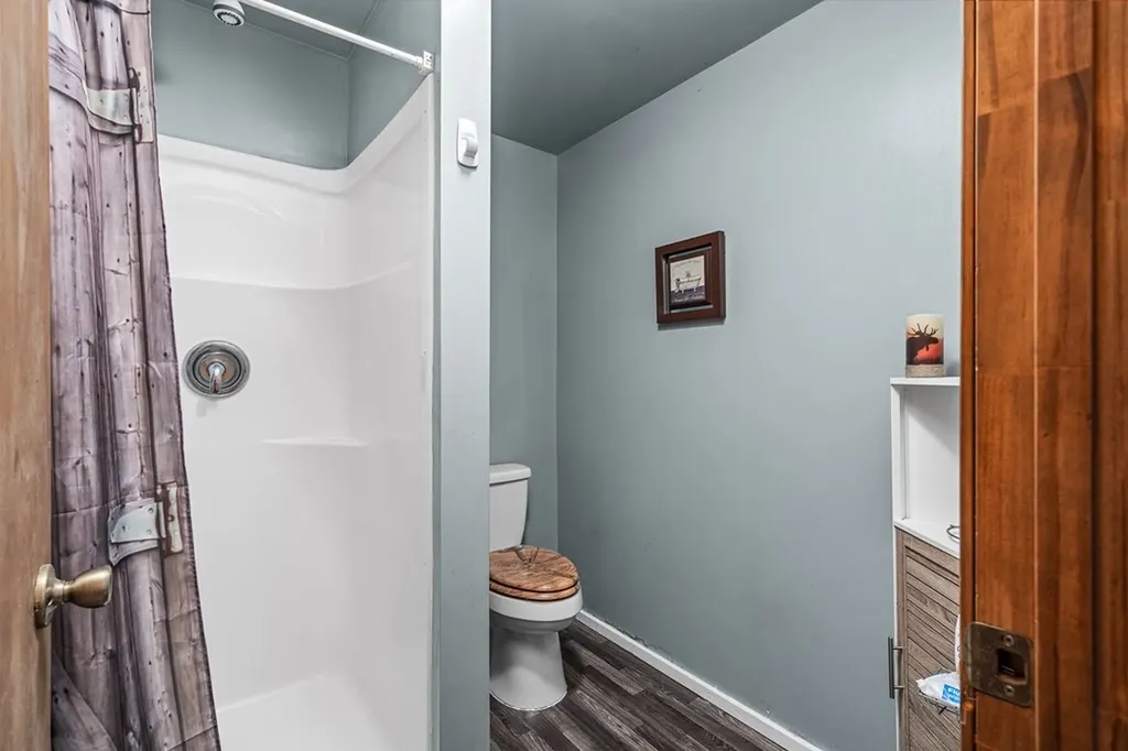 1292 Columbia Hill Monterey TN 38574