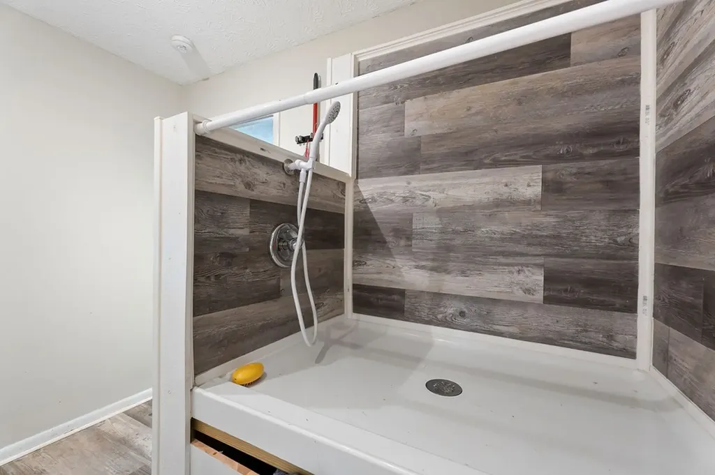 618 Cashdollar Road Sparta TN 38583