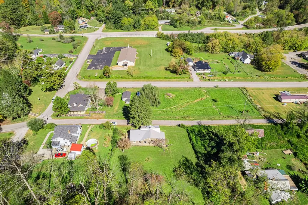 145 Shady Grove Road Lancing TN 37770