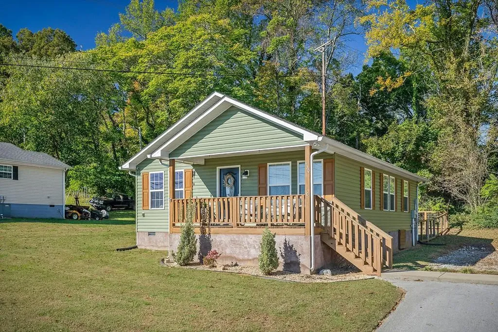 330 Flatt Street Sparta TN 38583