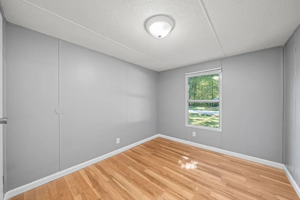 10 Black Bear Court Crossville TN 38571