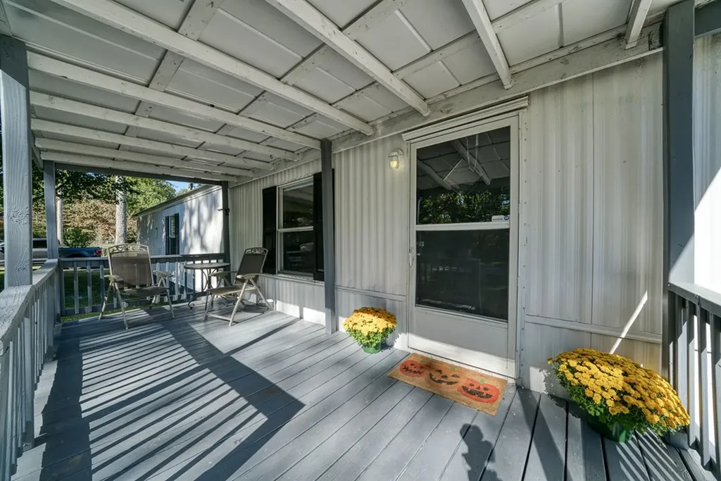 10 Black Bear Court Crossville TN 38571